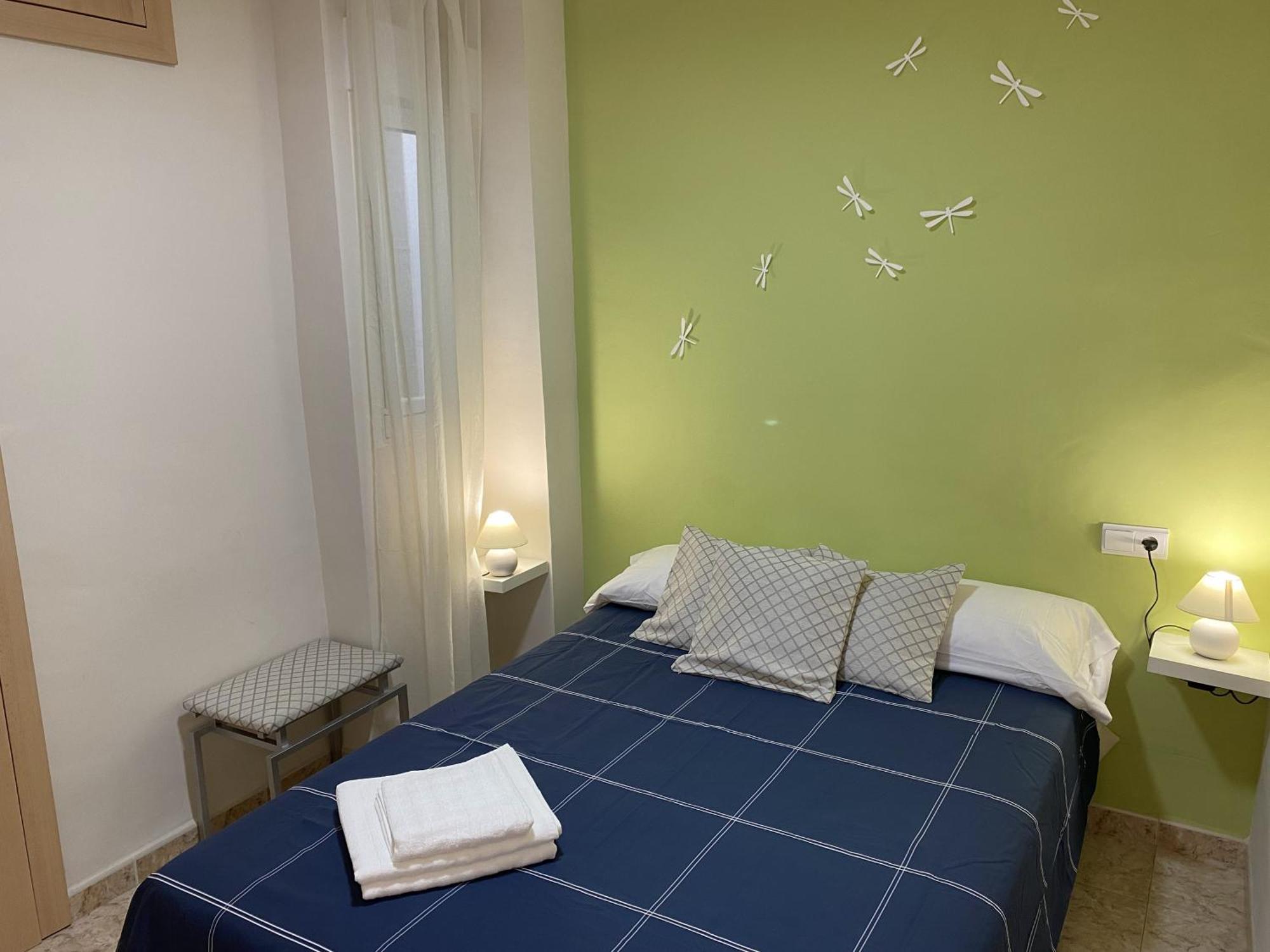 Beachfront And Cozy Apartment كولرا المظهر الخارجي الصورة