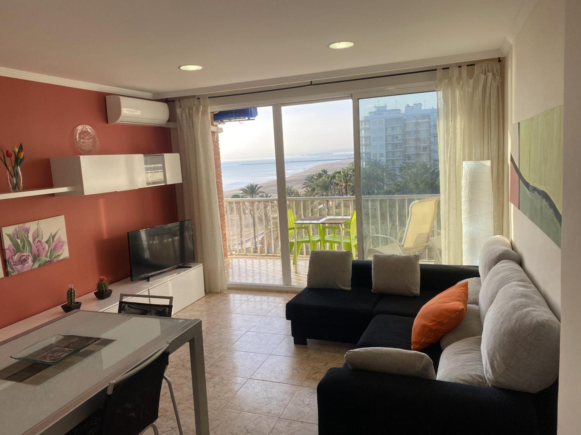 Beachfront And Cozy Apartment كولرا المظهر الخارجي الصورة